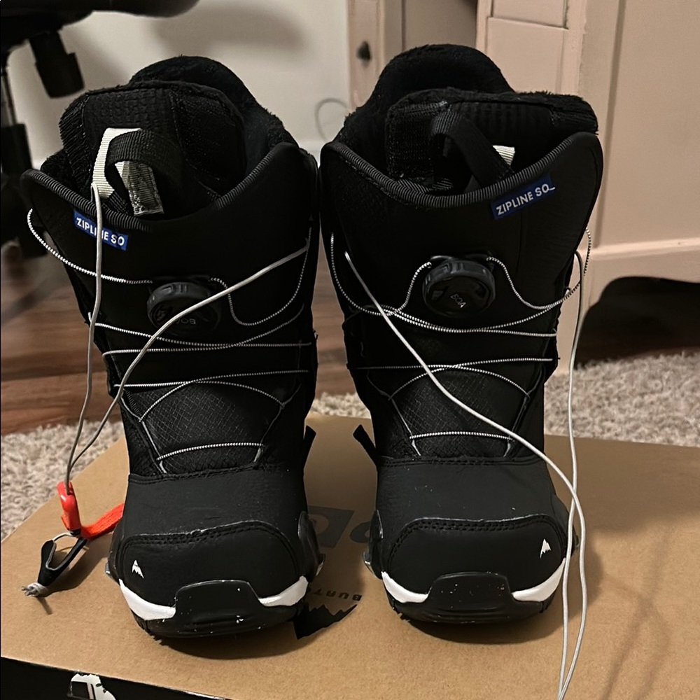 Burton youth step on snowboard boots
